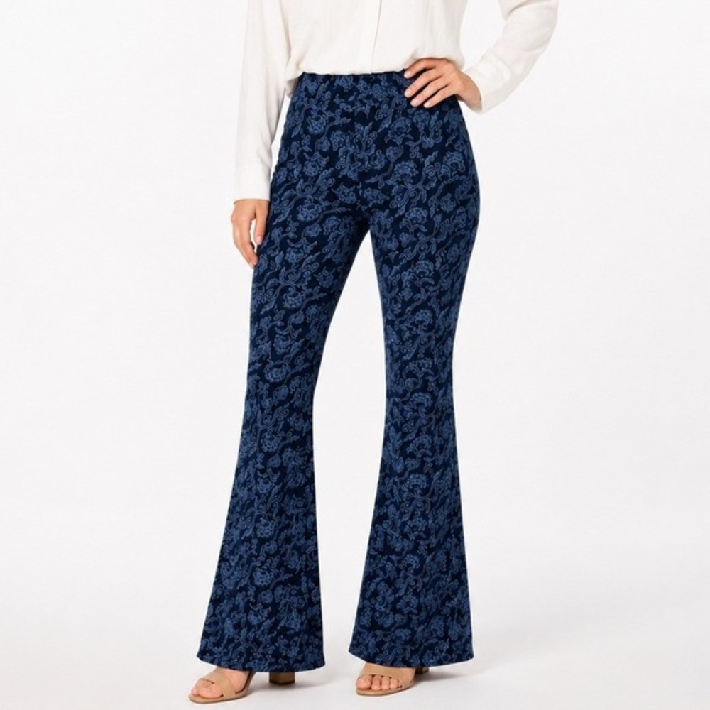 Soft Surroundings The Ultimate Supremely Soft Denim Pull On Flare Jeans Size‎ L